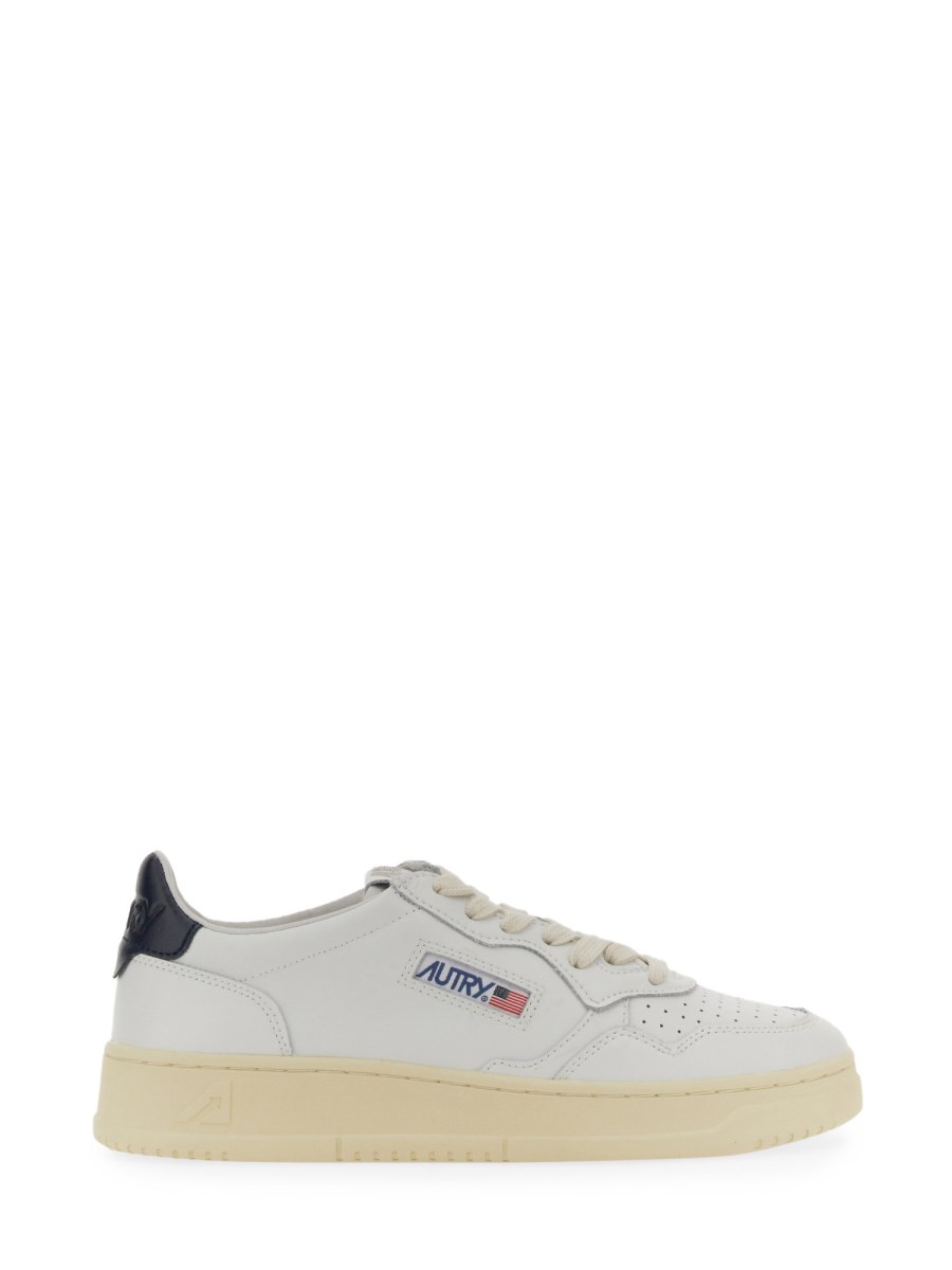AUTRY      SNEAKER MEDALIST LOW 