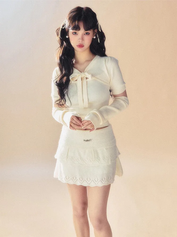 Set-Up Ribbon Chic Arm-Cover Punching Knit Tops＆Mini-Skirt