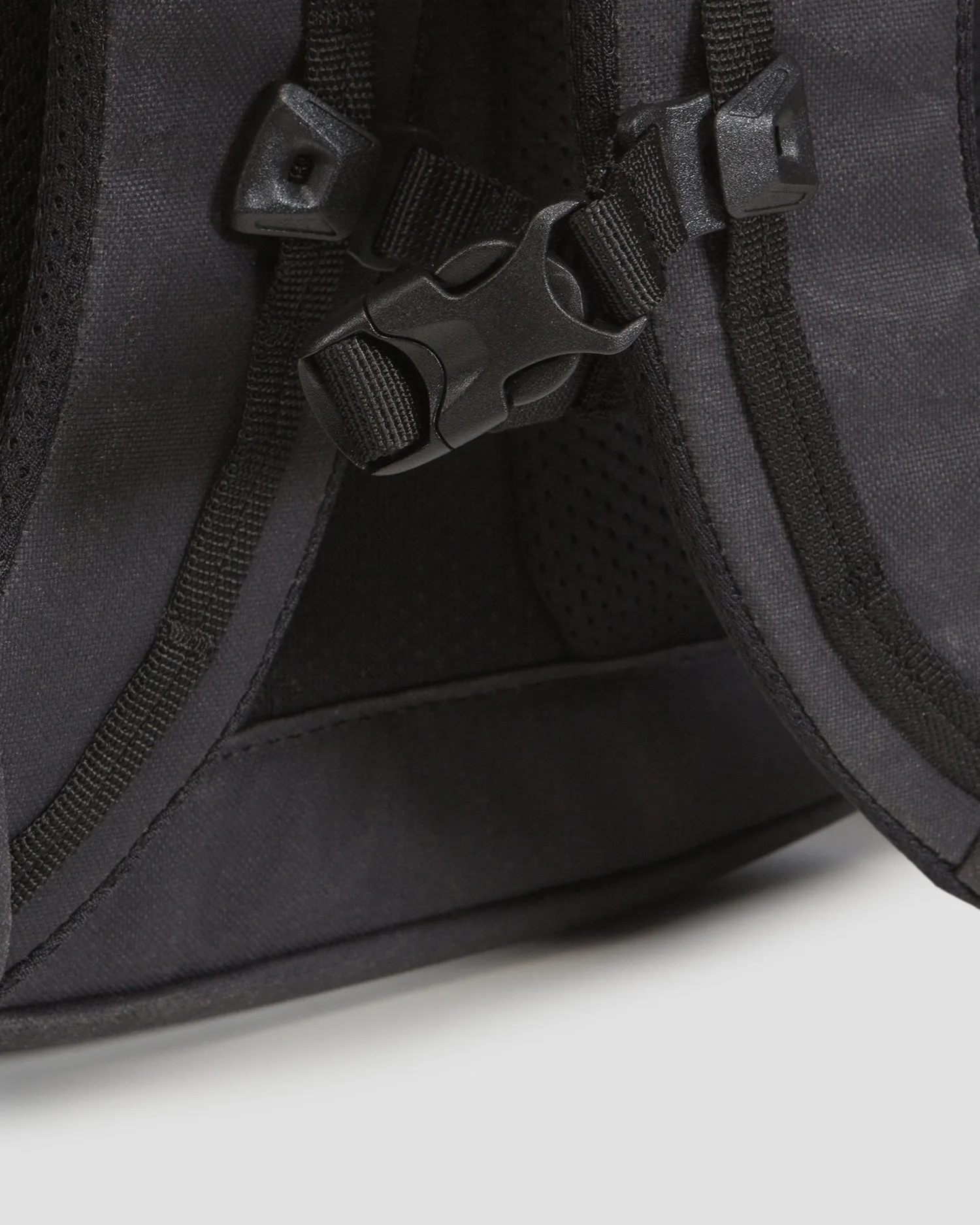 THULE AION backpack 3204721-black