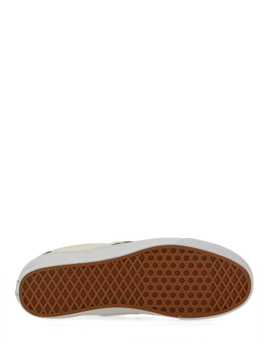 VANS      SLIP-ON PREMIUM 98 IN TELA CON STAMPA CHECKERBOARD